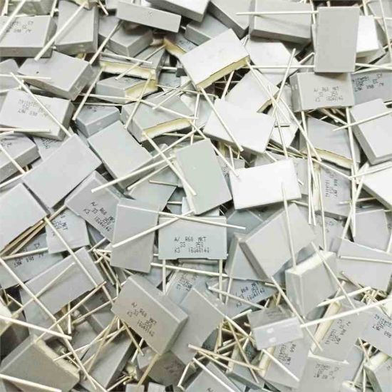 R60II3330CK30K 330NF 250V 15 0.1 KEMET POLYESTER KONDANSATÖR resmi