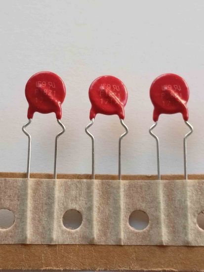 P18Z1 7mm 10VAC(14VDC) VARİSTÖR resmi