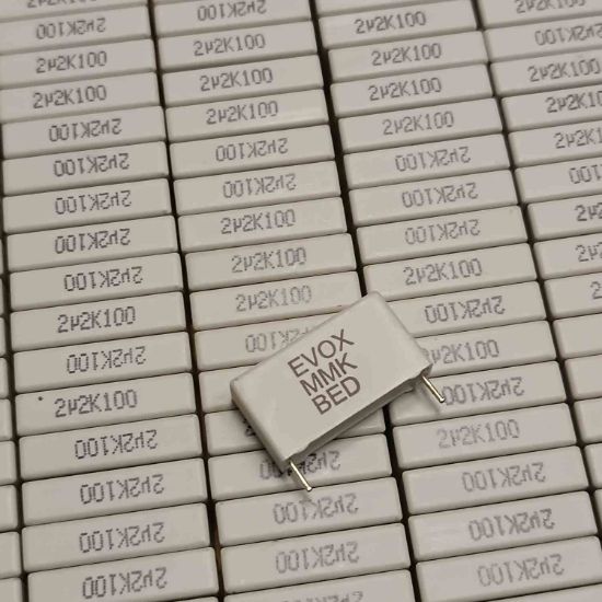 MMK22.5225K100D13L4TRAY 2.2MF 100V 22.5 0.1 KEMET POLYESTER KONDANSATÖR resmi