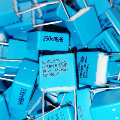PHE840EB6330MB14R17 330NF 300VACx2 15 0.2 KEMET POLYESTER KONDANSATÖR resmi