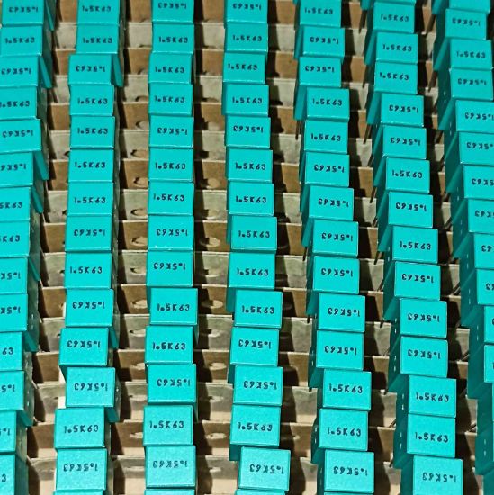 F622JT155K063R 1.5MF 63V 5 0.1 KEMET POLYESTER KONDANSATÖR resmi