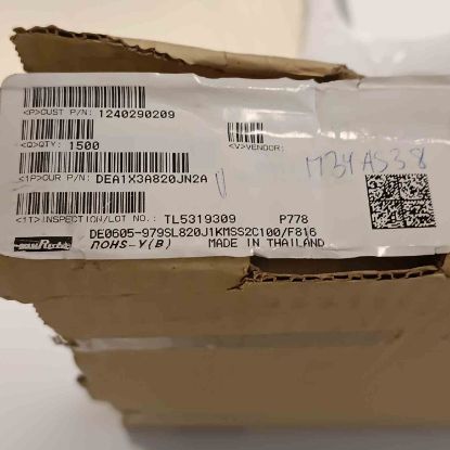 DEA1X3A820JN2A 82PF 200V 5mm MURATA SERAMİK KONDANSATÖR resmi