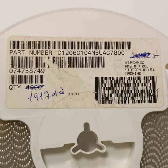 C1206C104M5UAC7800 100NF 50V 1206 KEMET SMD SERAMİK KONDANSATÖR resmi