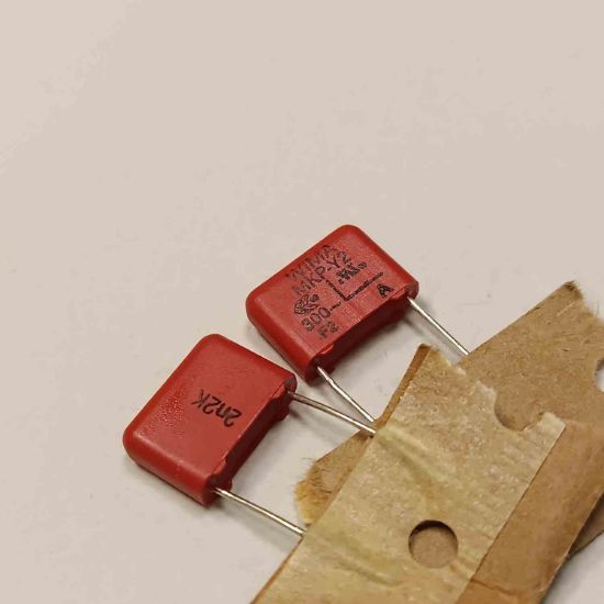 MKP-Y2 2N2K 2.2NF 300V 10mm POLYESTER KONDANSATÖR resmi