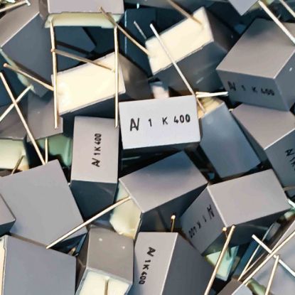 R60MI41005030K 1MF 400V 15 0.1 KEMET POLYESTER KONDANSATÖR resmi