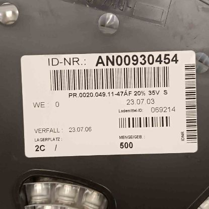 UUX1H470MNR1GS 47MF 50V NICHICON SMD KONDANSATÖR resmi