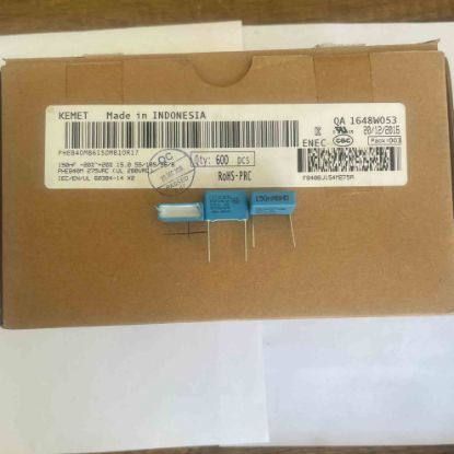 PHE840MB6150KB10R17 150NF 275VAC 15 0.1 KEMET POLYESTER KONDANSATÖR resmi