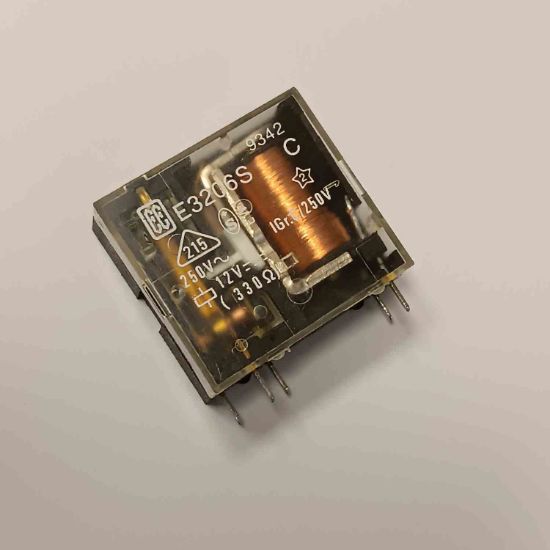 E3206S 12V 10A 1C 5PIN EE GÜÇ RÖLE resmi