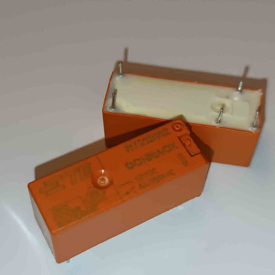 RY212012 12V 8A 1C 5PIN SCHRACK GÜÇ RÖLE resmi