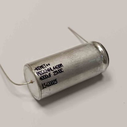 PEG124HL440BML1 4000MF 25V 125 KEMET AXIYEL KONDANSATÖR resmi