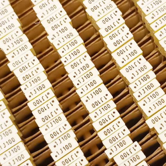 R82EC3100DQ70J 100NF 100V 5 0.05 KEMET POLYESTER KONDANSATÖR resmi