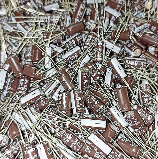 47MF 35V 6x11 SAMWHA ELKO KONDANSATÖR resmi