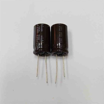 220MF 250V 18x31 105 NICHICON ELKO KONDANSATÖR resmi