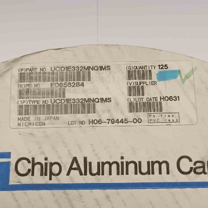 UCD1E332MNQ1MS 3300MF 25V 16x16.5 NICHICON SMD KONDANSATÖR resmi