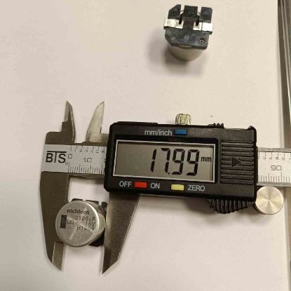3300MF 16V  18x17mm  SMD KONDANSATÖR resmi