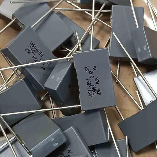 R747I1220KN00J 2.2NF 700VAC 15 0.05 KEMET POLYESTER KONDANSATÖR resmi