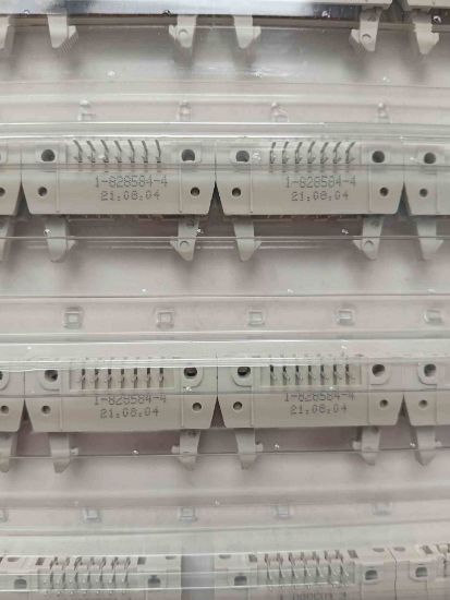 1-828584-4 14POS TYCO SOKET resmi