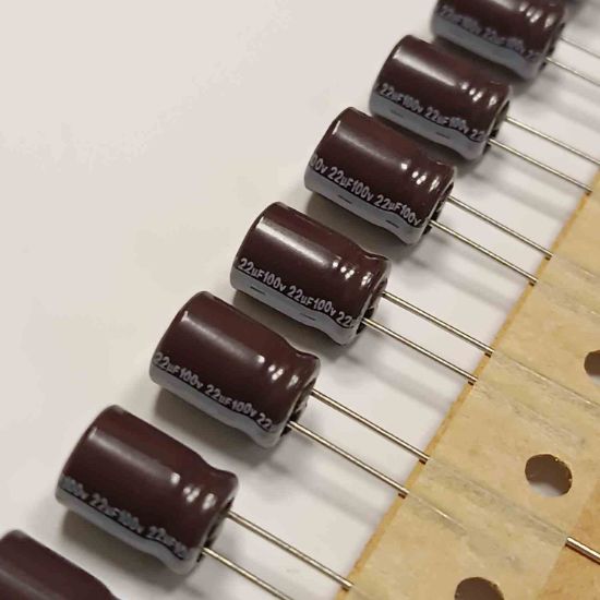 22MF 100V 8x11.5 LELON ELKO KONDANSATÖR resmi