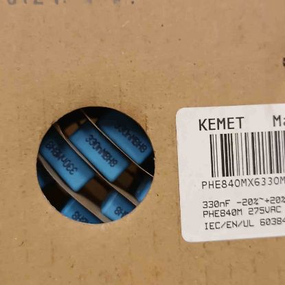 PHE840MX6330MB11R036G 330NF 275VAC 15 0.2 KEMET POLYESTER KONDANSATÖR resmi