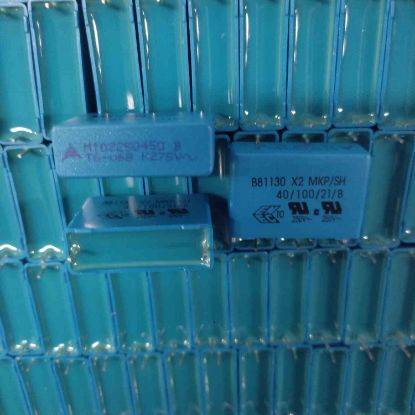 B81130B1684K3 680NF 275VACx2 22,5mm POLYESTER KONDANSATÖR resmi