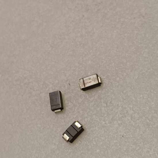 S1JHE3-A 600V 1A DO214AC N/A DİYOT resmi