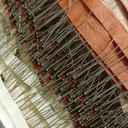 5V1 5.1V 0.5W ZENER DİYOT resmi