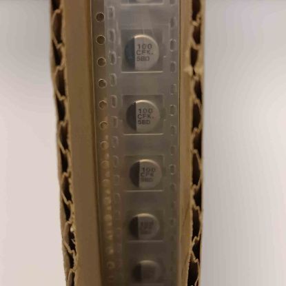 EEEFK1C101P 100MF 16V 6.3x5.8 105 PANASONIC SMD KONDANSATÖR resmi