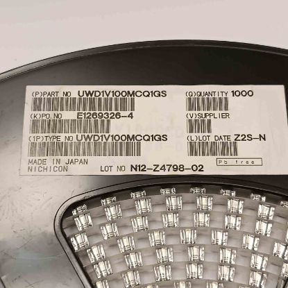 UWD1V100MCQ1GS 10MF 35V 5x5,8 NICHICON SMD KONDANSATÖR resmi