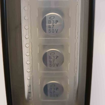 UUX1H470MNR1GS 47MF 50V 10x10 NICHICON SMD KONDANSATÖR resmi