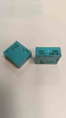 V23057-A0005-A902 13V 10A 1NO 4PIN SIEMENS GÜÇ RÖLE resmi
