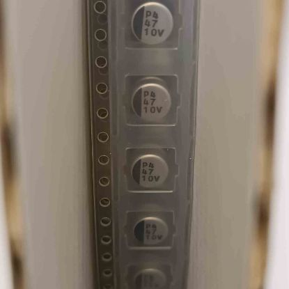 UWX1A470MCR1GB 47MF 10V NICHICON SMD KONDANSATÖR resmi