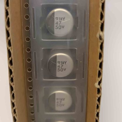EMVY500ADB470MJA0S 47MF 50V 10x10 NİPPON SMD KONDANSATÖR resmi