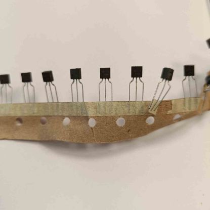 TCR22-8 1.5A 600V TO92 Scr TRİYAK TRİSTÖR resmi