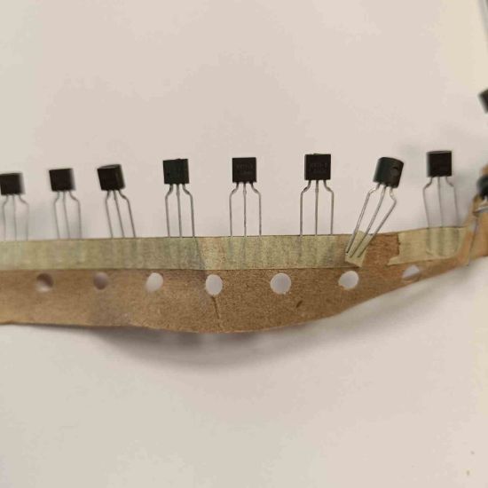 TCR22-8 1.5A 600V TO92 Scr TRİYAK TRİSTÖR resmi