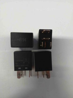 V23074-A1001-A402 12V 30A 1NO 4PIN SCHRACK Oto RÖLE resmi