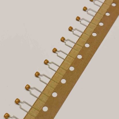 EC04CE0101KDQ 0,1MF THOMSON TANTAL KONDANSATÖR resmi