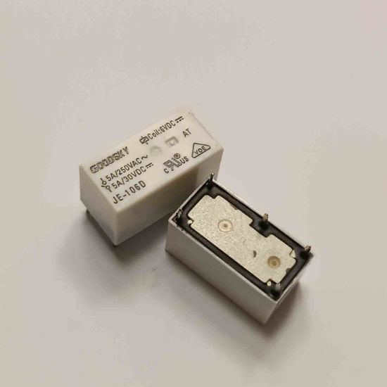 JE-106D 6V 5A 5PIN KOMBİ RÖLE resmi