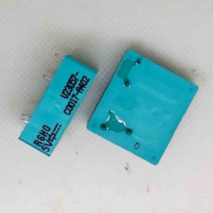 V23057-C0017-A402 5V 8A 1NO 4PIN SIEMENS GÜÇ RÖLE resmi