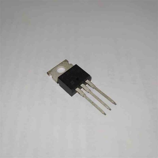 IRF510 5.6A 100V TO220 MOSFET TRANSİSTÖR resmi