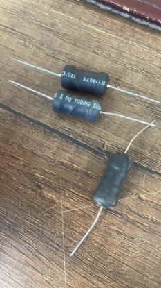 LR116075  47UH 5A AXIAL BOBİN resmi