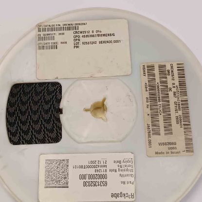 CRCW25120R67 0.0R 2512 VISHAY DİRENÇ resmi