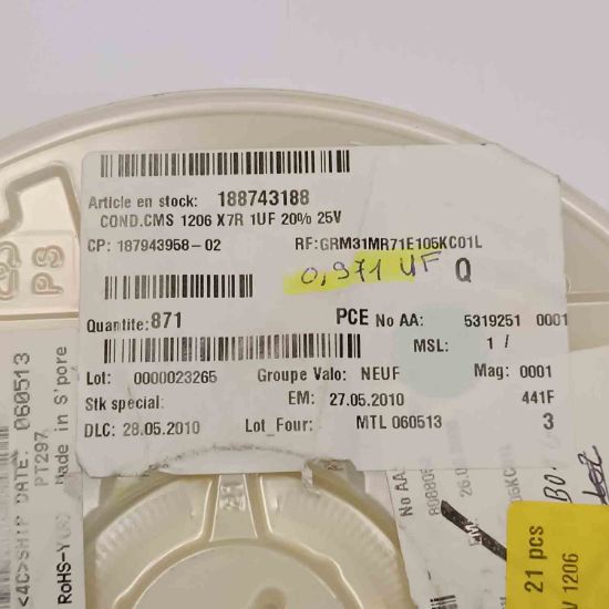 GRM31MR71E105KA01L 1MF 25V 1206 SMD SERAMİK KONDANSATÖR resmi