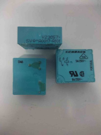 V23057-A0017-A101 5V 8A 5PIN SCHRACK GÜÇ RÖLE resmi