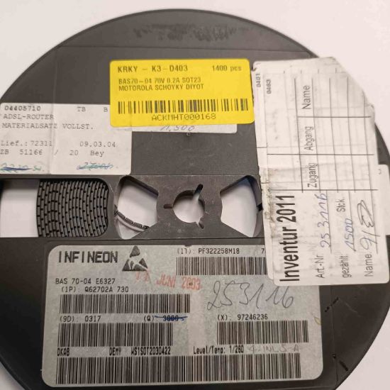 BAS70-04 70V 0.2A SOT23 MOTOROLA SCHOYKY DİYOT resmi
