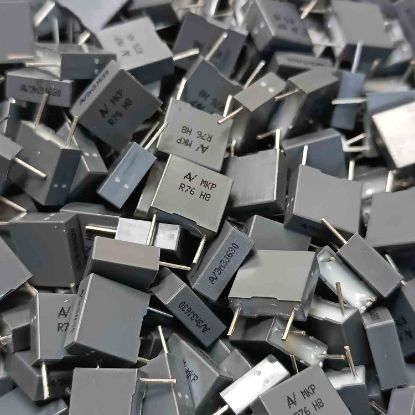 R76PD1330SE40J 3.3NF 630V 7.5 0.05 KEMET POLYESTER KONDANSATÖR resmi