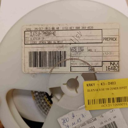 DL4751A 8.5V 1W ZENER DİYOT resmi