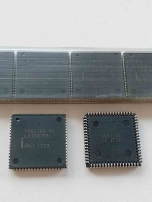 N80C186-16 İNTEL resmi