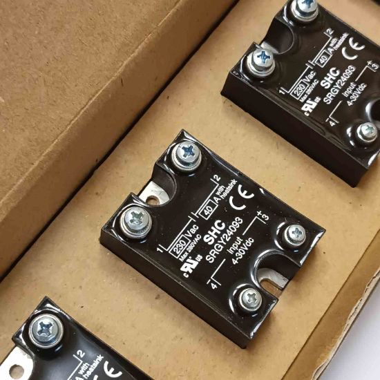 SRGY24093 230VAC 40A SSR RÖLE SHC  resmi