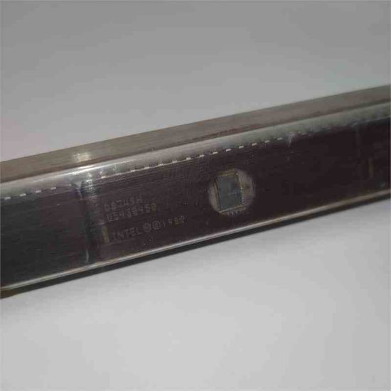 D8749H DIP INTEL ENTEGRELER resmi