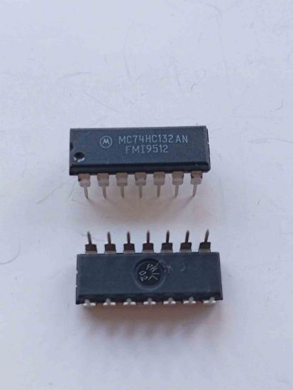 MC74HC132AN MOTOROLA 74 SERİSİ ENTEGRELER resmi